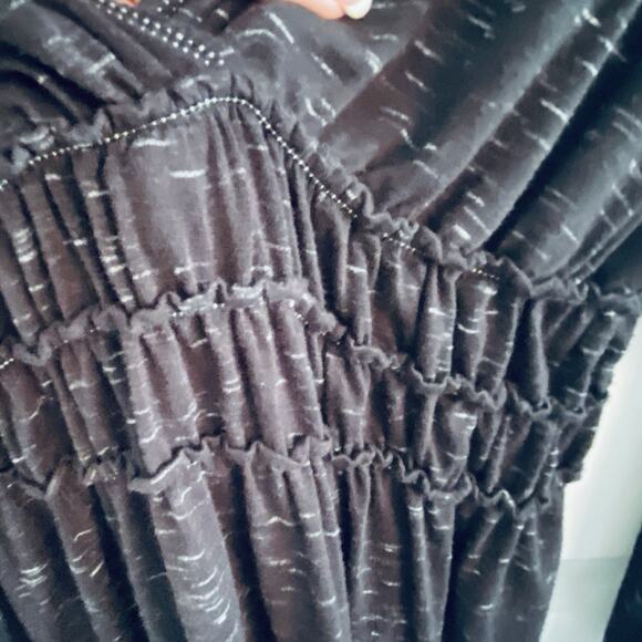 Max edition Dress Medium Black Print Babydoll V Neck High Waisted Witchy Smocked - Picture 3 of 5